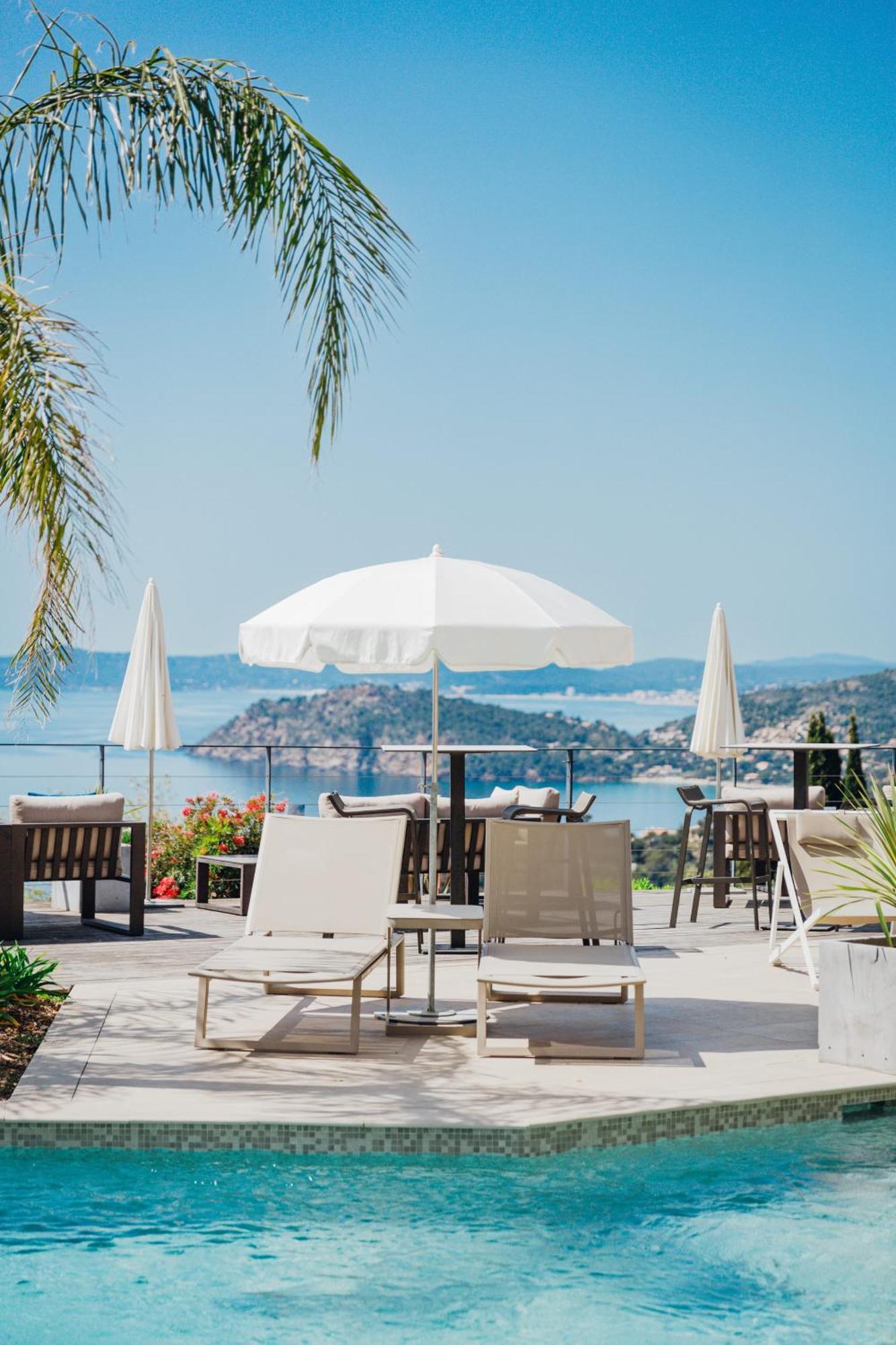 Hotel La Villa Douce Райоль-Канадель-сюр-Мер Экстерьер фото
