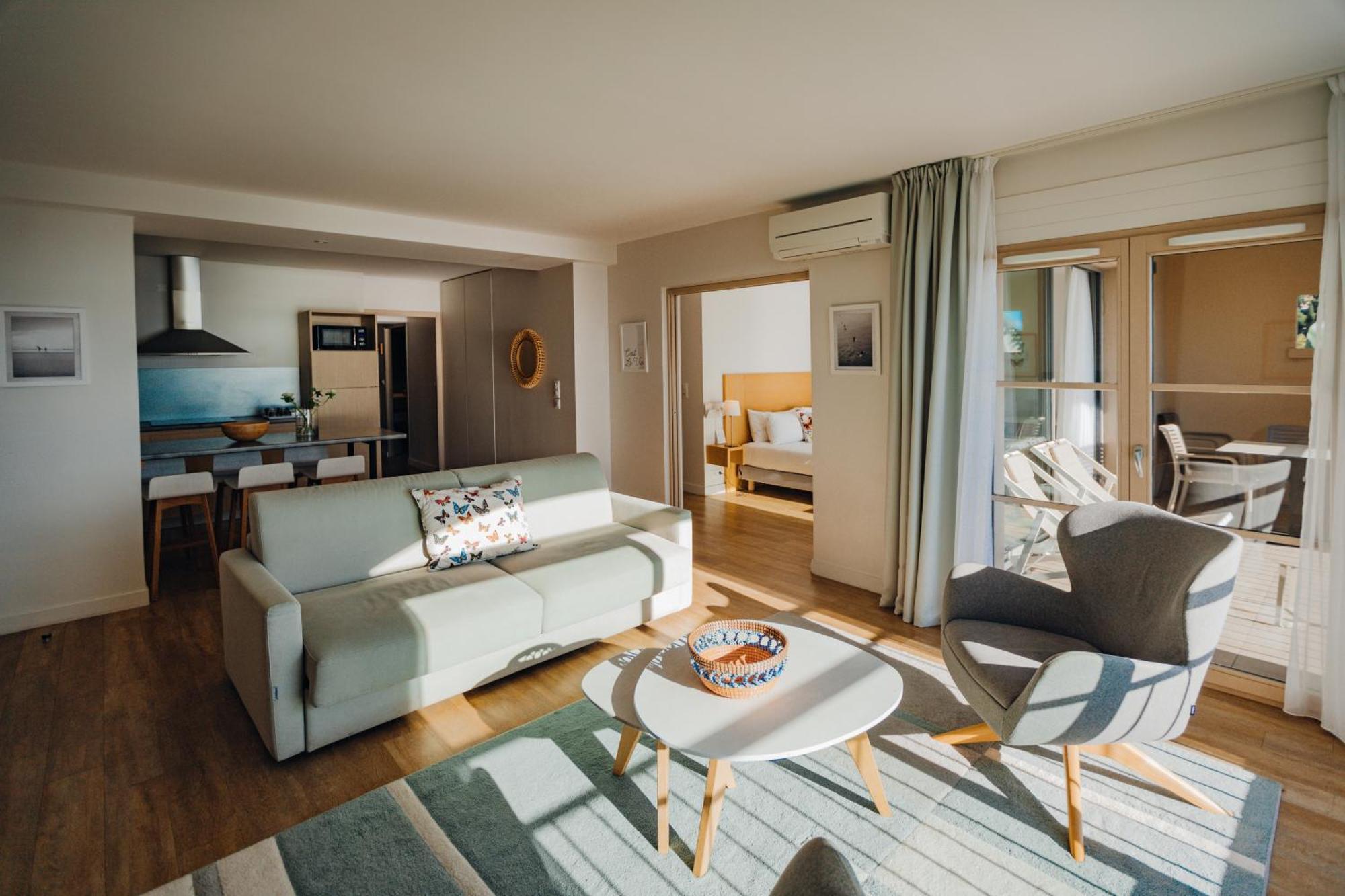 Hotel La Villa Douce Райоль-Канадель-сюр-Мер Экстерьер фото